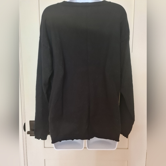 Cyrus Front Detail Crew Neck L/S Ribbed Ruffled Cuff Neck & Bottom Black Size L - Picture 2 of 5